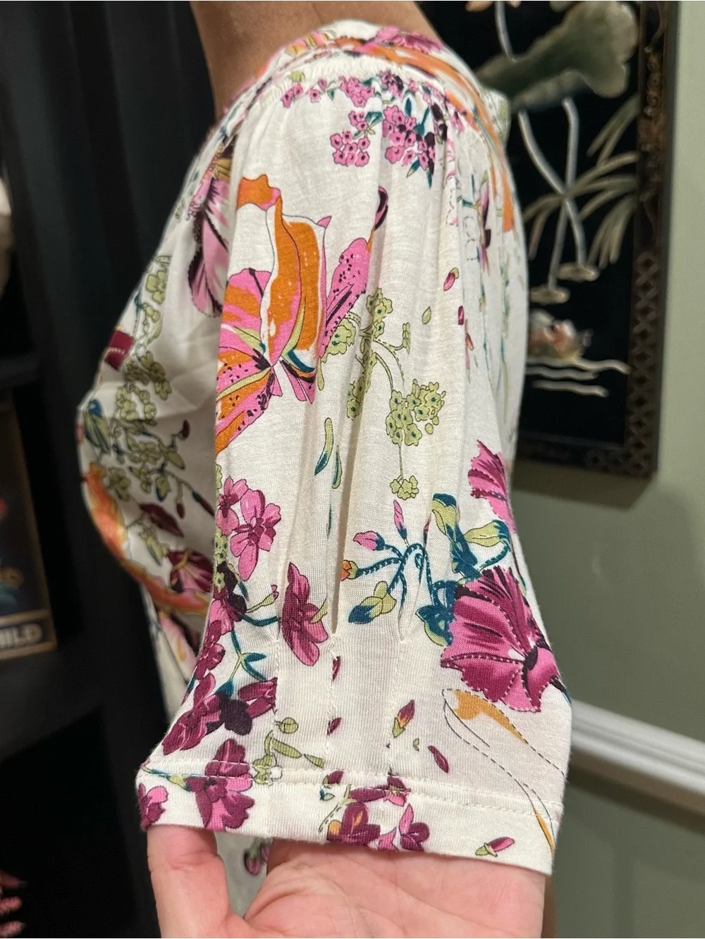Anthropologie Tiny Adelaide Cream Floral V‑Neck Blouse with Smocked Puff Sleeves
